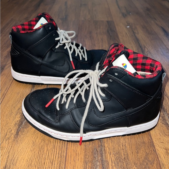 Nike Dunk Ultra Rain Black Plaid Size 8 - Picture 2 of 10
